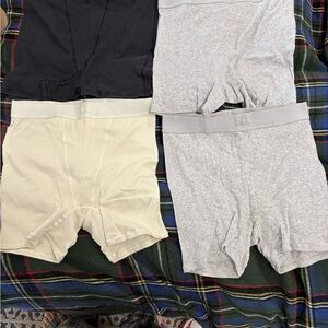 SKIMS Women's Boxer Briefs - Black, Gray, Cream